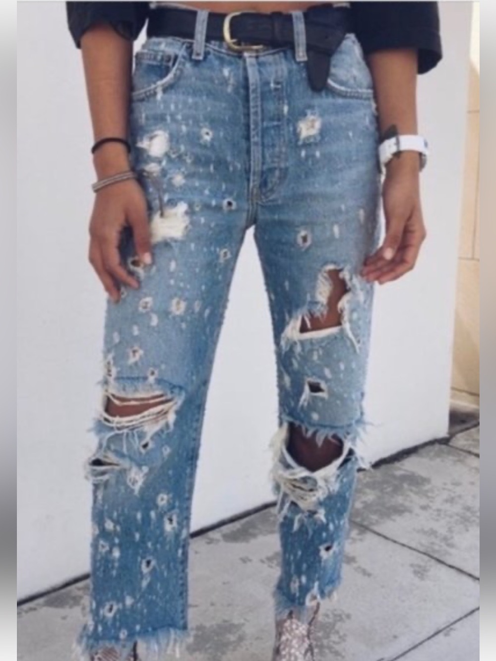 Carmar LF Distressed Blue Jeans